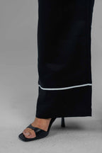 Noir Outline Linen Pants