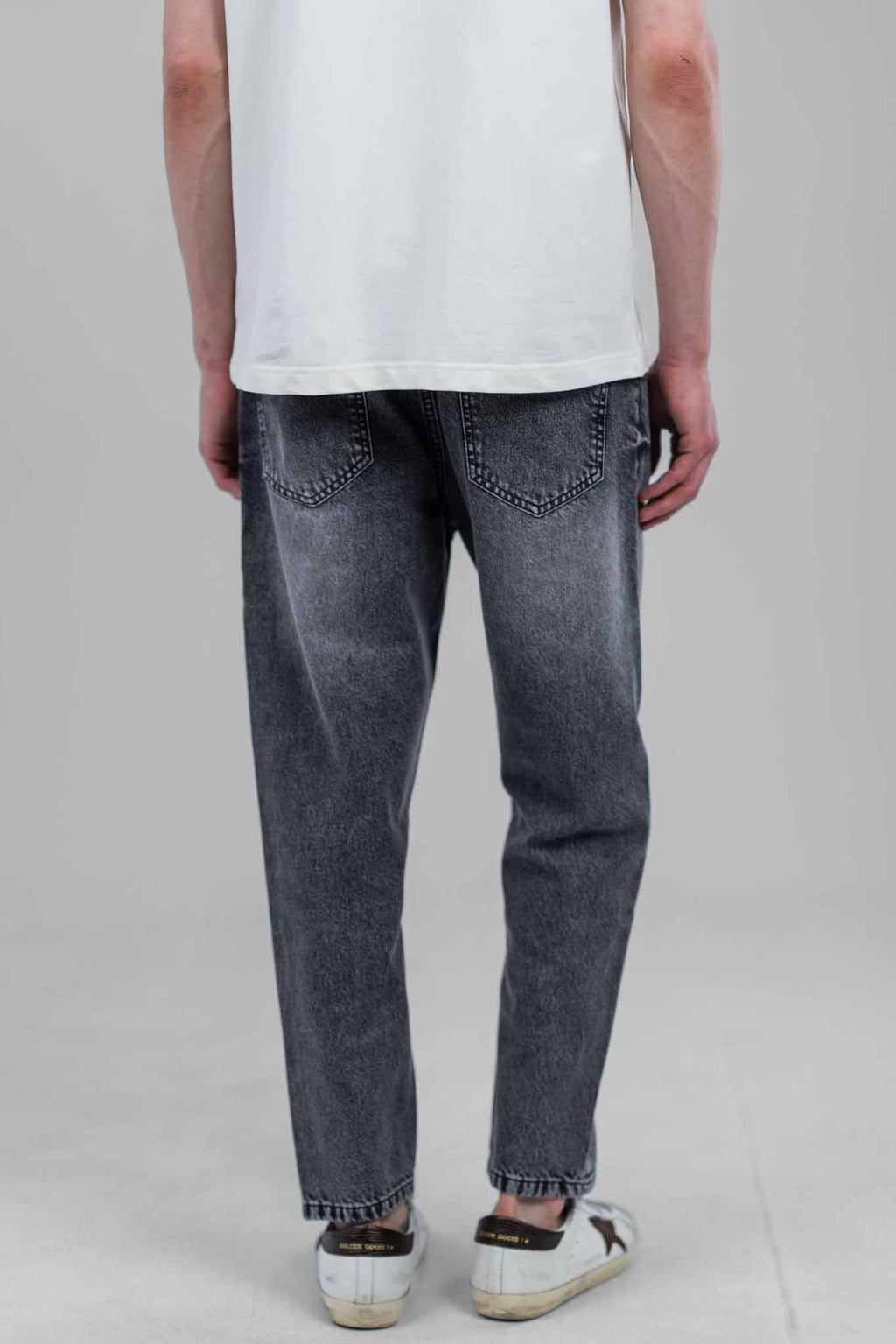 The Carrot Cut Denim Pants