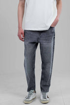 The Carrot Cut Denim Pants