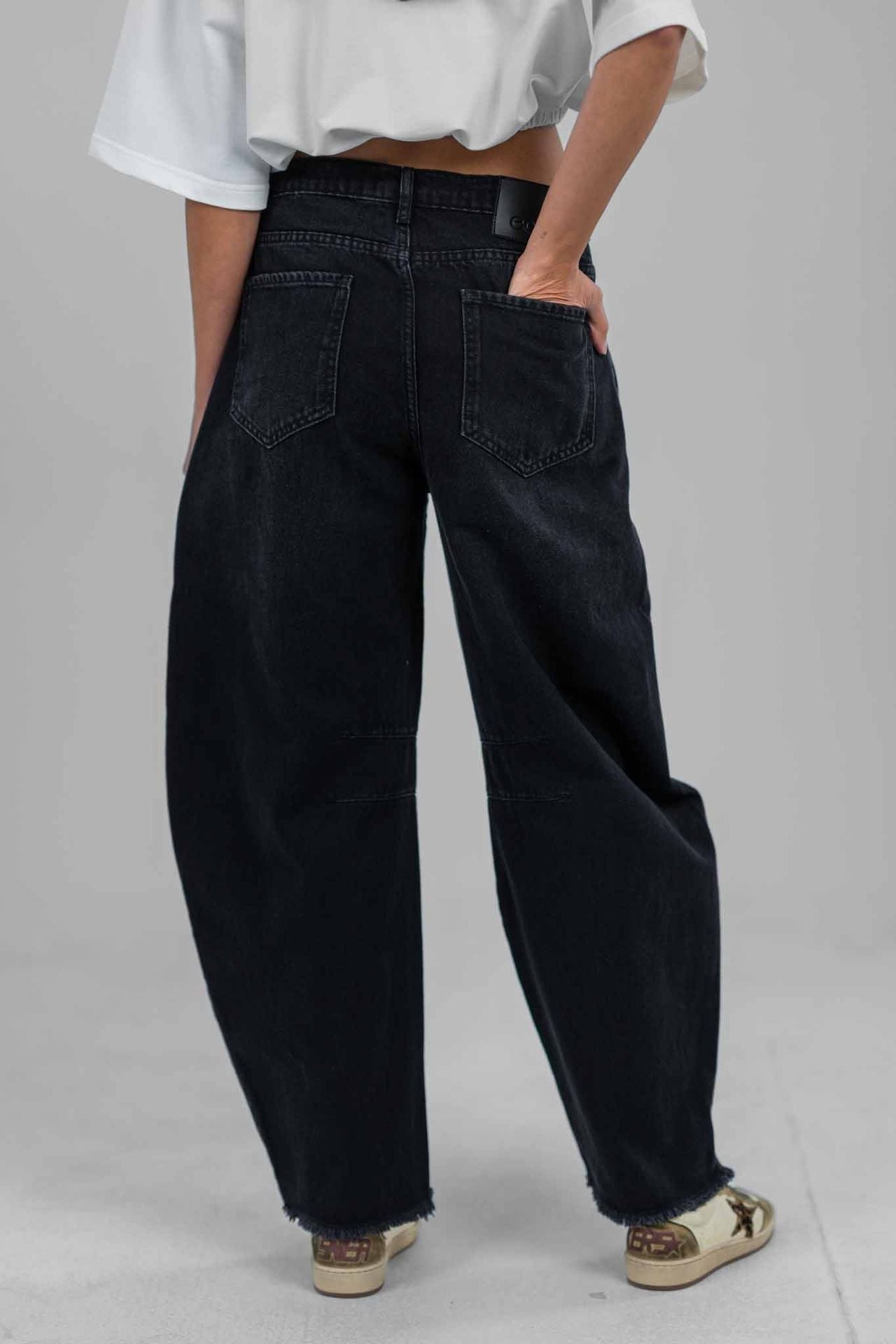Sculpt Barrel Denim Pants
