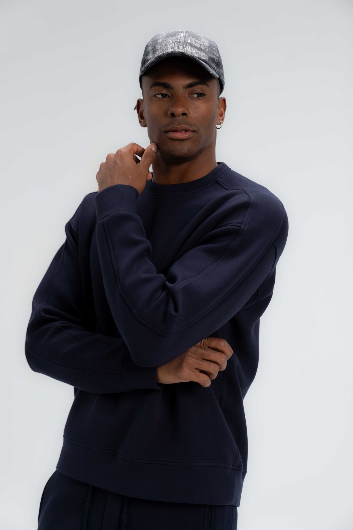 Minimal Crewneck Sweatshirt
