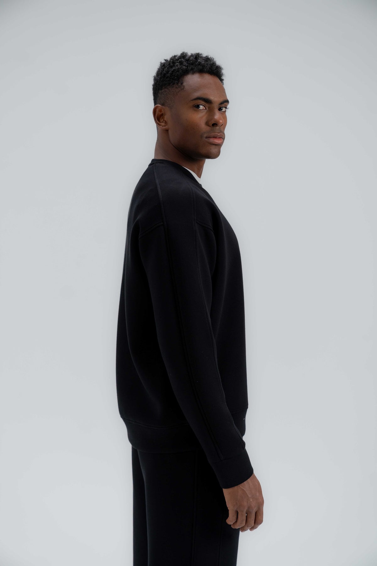 Minimal Crewneck Sweatshirt