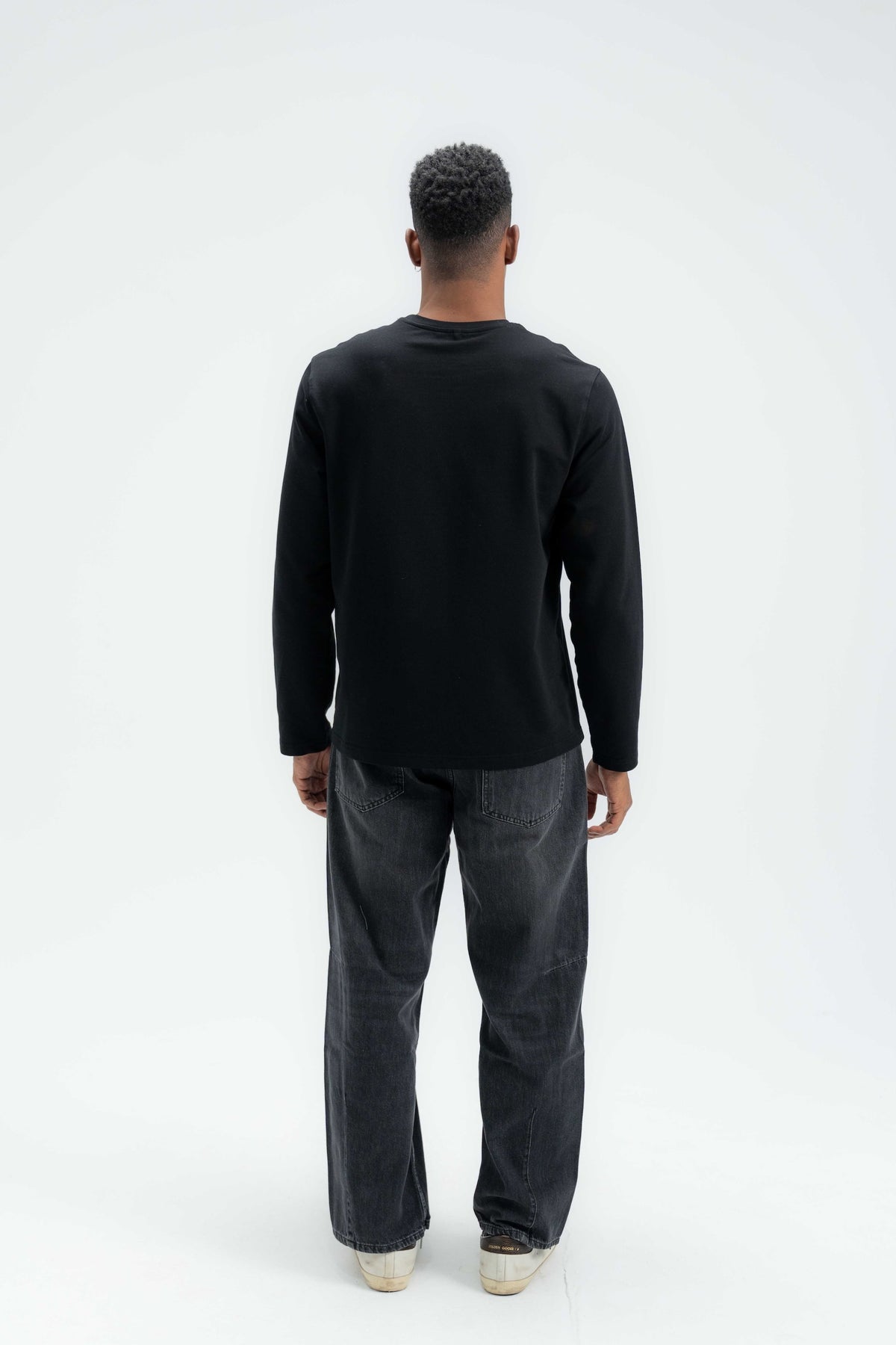 Base Long Sleeve Tee