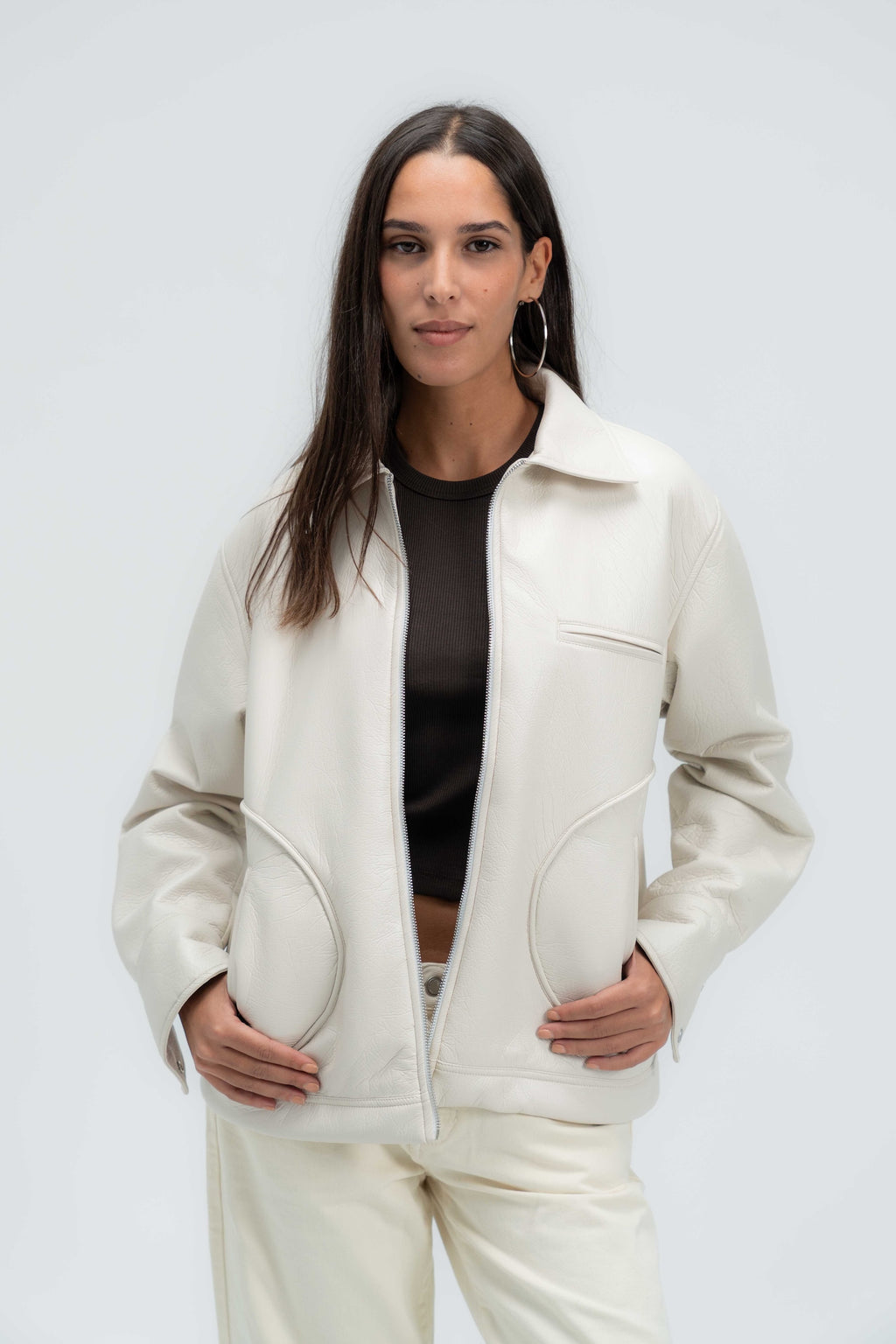 THE MINIMAL FAUX LEATHER JACKET
