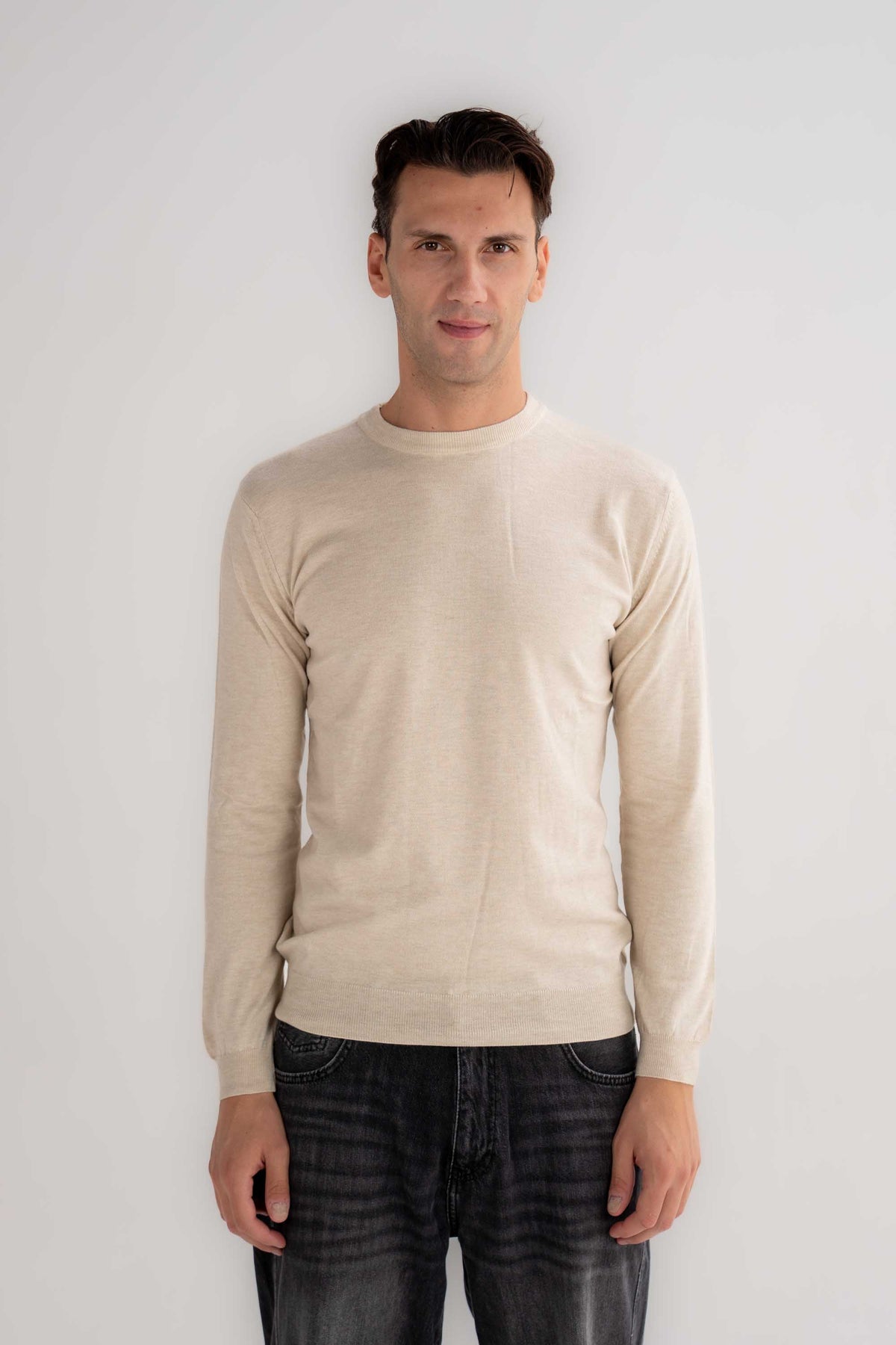Classic Crew Neck Men Sweater