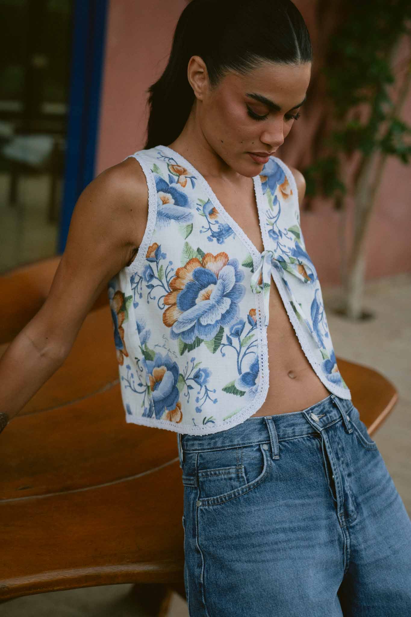 Blue Peony Lace Trim Vest